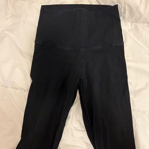 TNA aritzia leggings